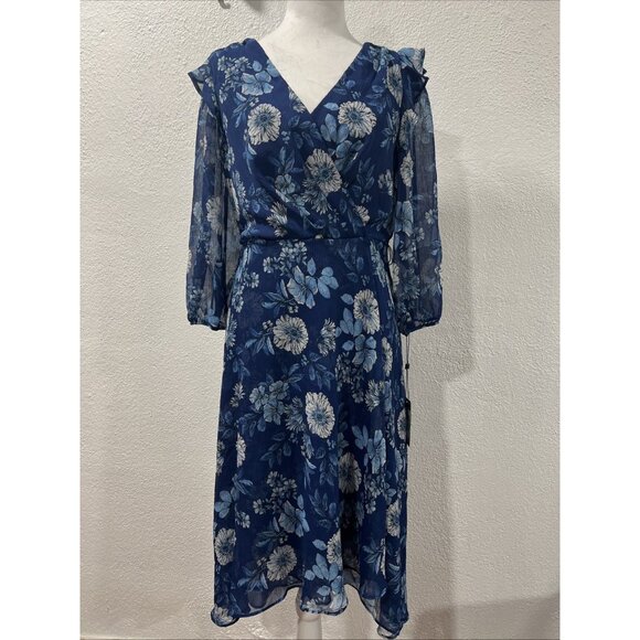 Tommy Hilfiger  Dress Wild Floral Boho Crossed Front Asymmetric Hem Size 8 fairy - Picture 1 of 16
